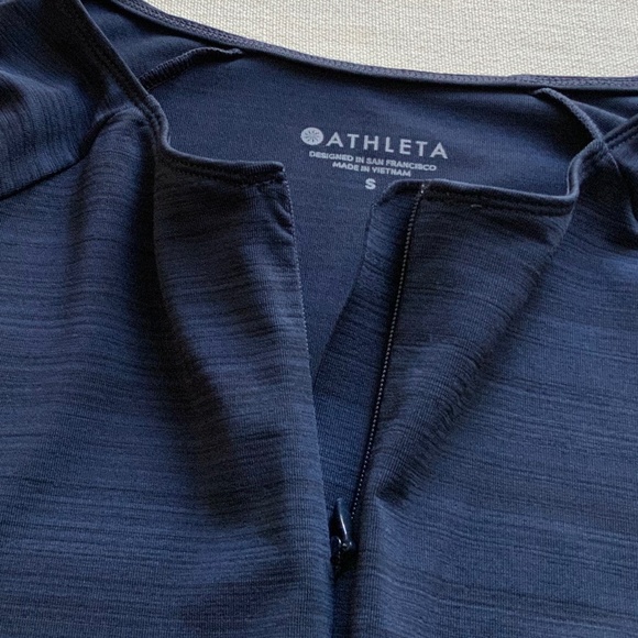 ATHLETA HALF ZIP LONG SLEEVE NAVY TOP $25 - Picture 2 of 6